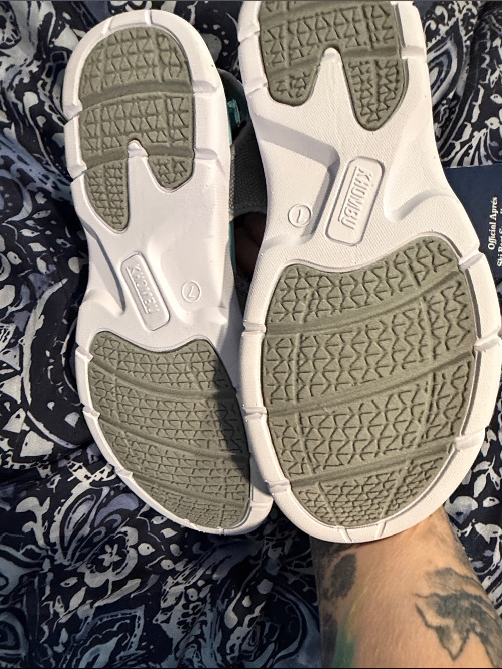 Khombu Knit Sport Sandals Wilma Model BNWT - Picture 3 of 6